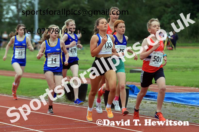 The 1500 metres, Wednesday, july 24th, 2024 NEGP 5, Monkton Stadium.  Photo: David T. Hewitson/Sports for All Pics